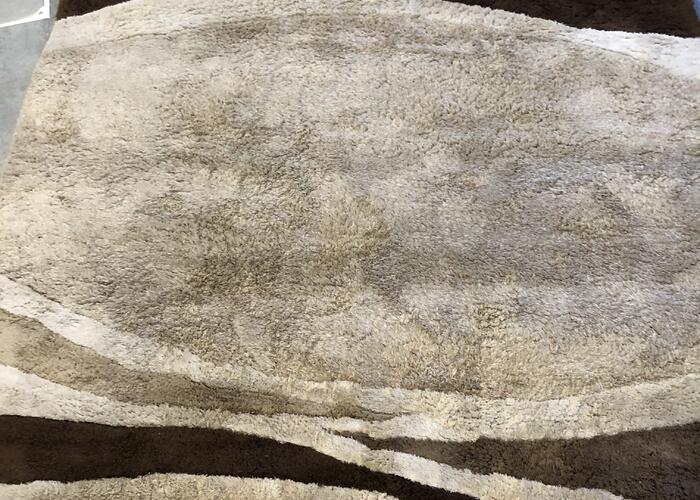 Grajewo ogłoszenia: Dywan taki jak na zdjęciu,gruby, mięciutki, wymaga czyszczenia.