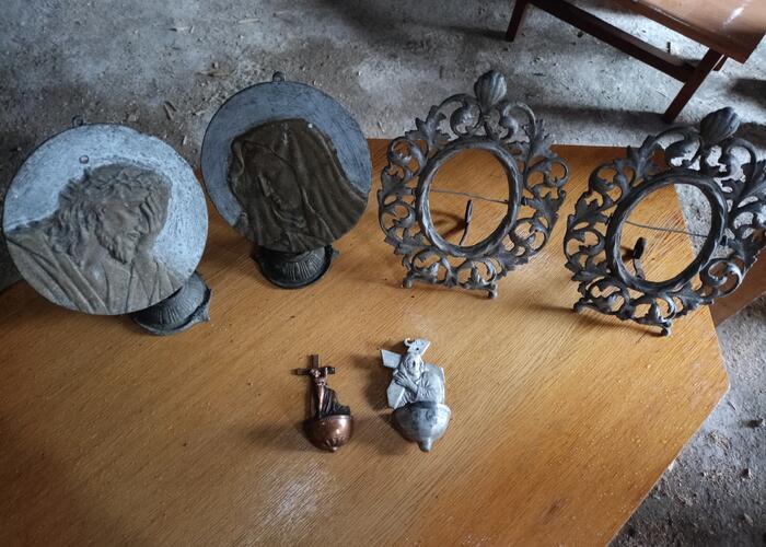 Grajewo ogłoszenia: Dewocjonalia - Stare odlewy święte, mam jeszcze sporo obrazów